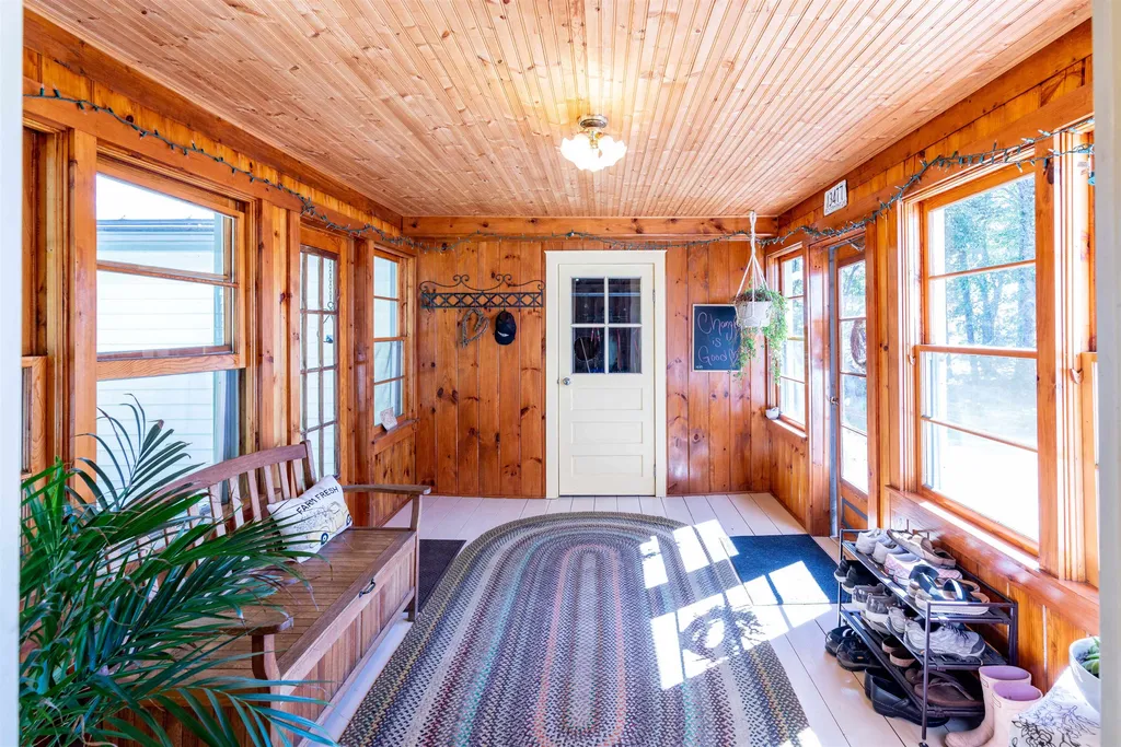 375 Vt Route 15 E Morristown VT 05661