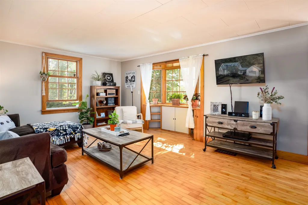 375 Vt Route 15 E Morristown VT 05661