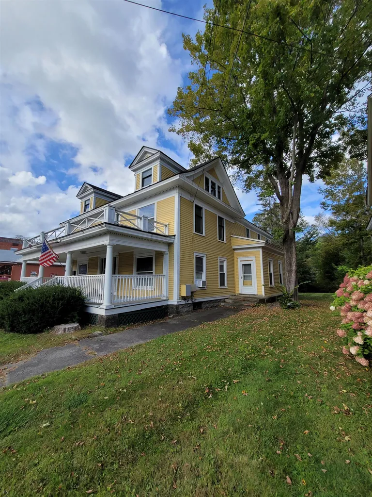 116 Main Street Chester VT 05143