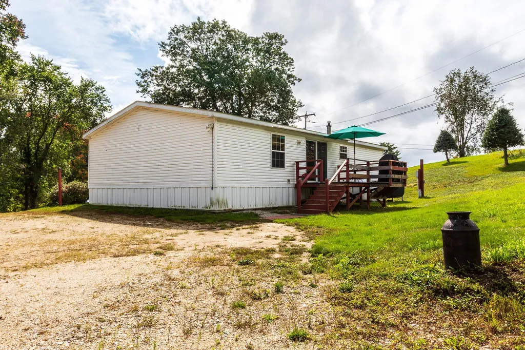 162 Olde Canterbury Road Northwood NH 03261