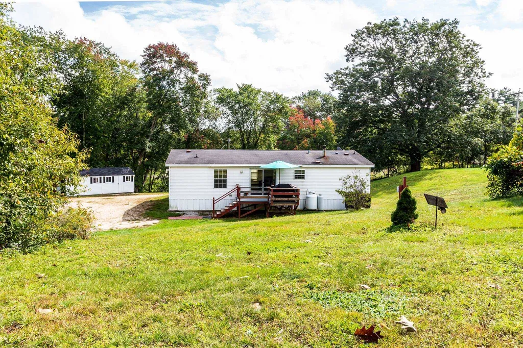 162 Olde Canterbury Road Northwood NH 03261