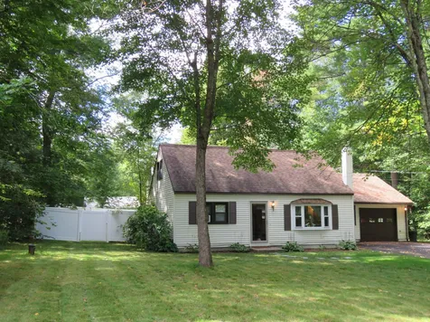1 Merrick Road Raymond NH 03077