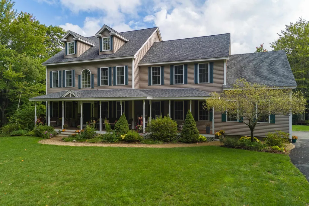 57 Foxberry Drive New Boston NH 03070