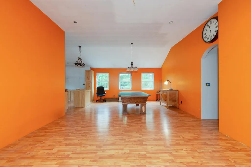 6 Park Place Hillsborough NH 03244