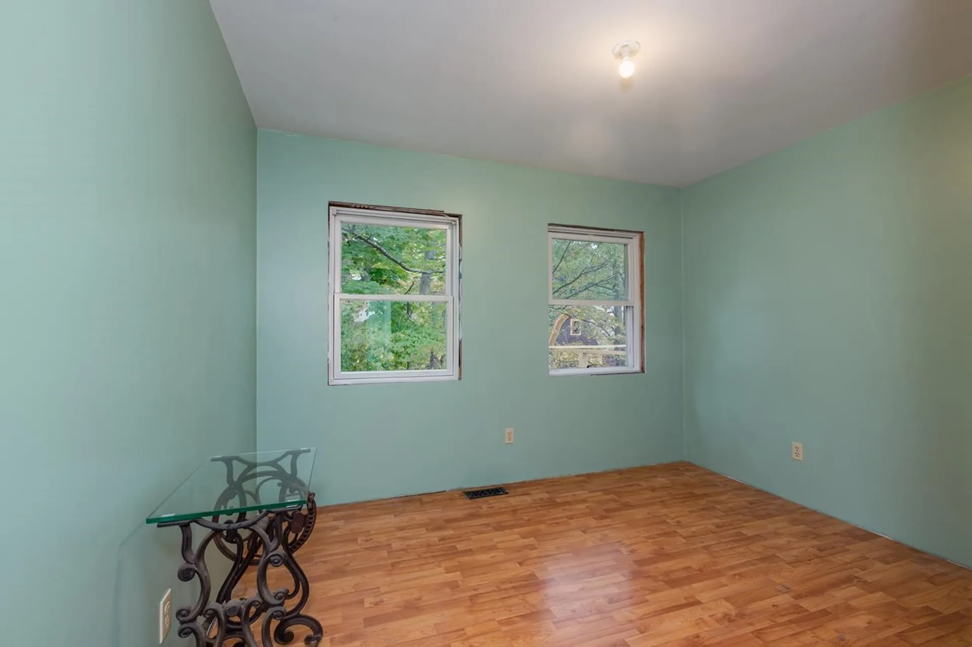 6 Park Place Hillsborough NH 03244