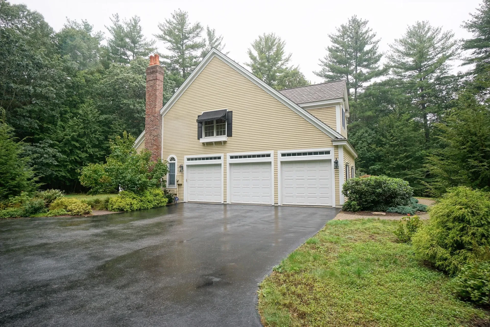 13 New South Drive Amherst NH 03031