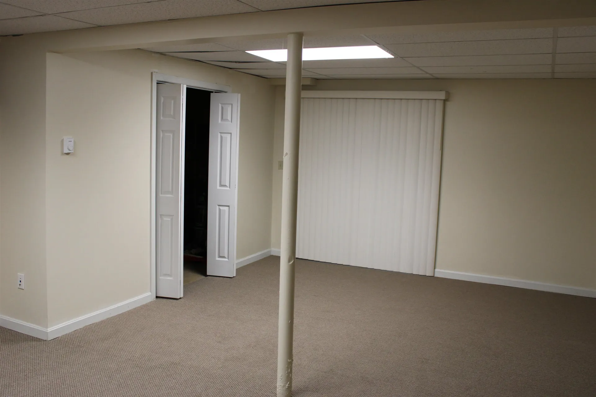 17r Sunnyside Lane Derry NH 03038