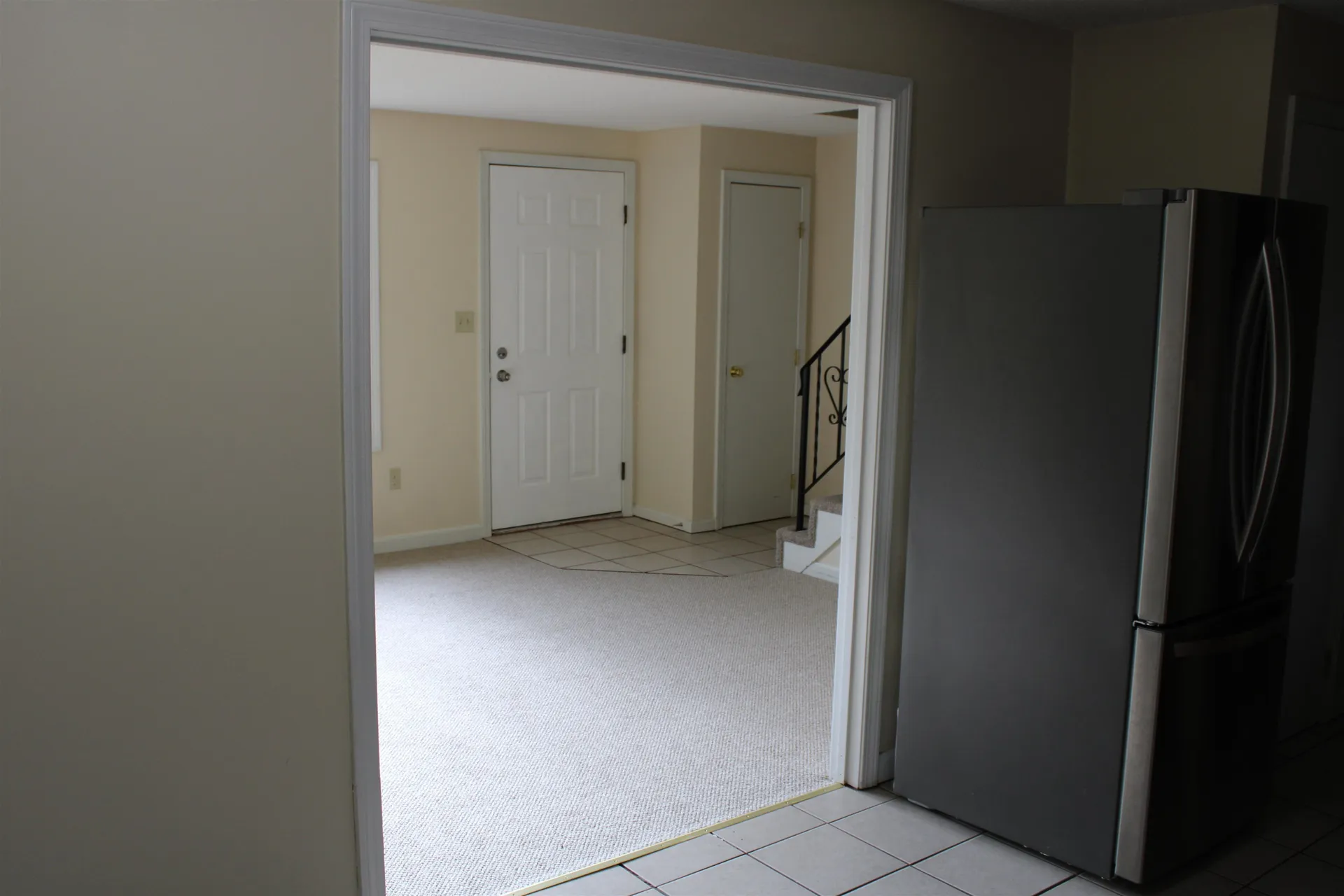 17r Sunnyside Lane Derry NH 03038