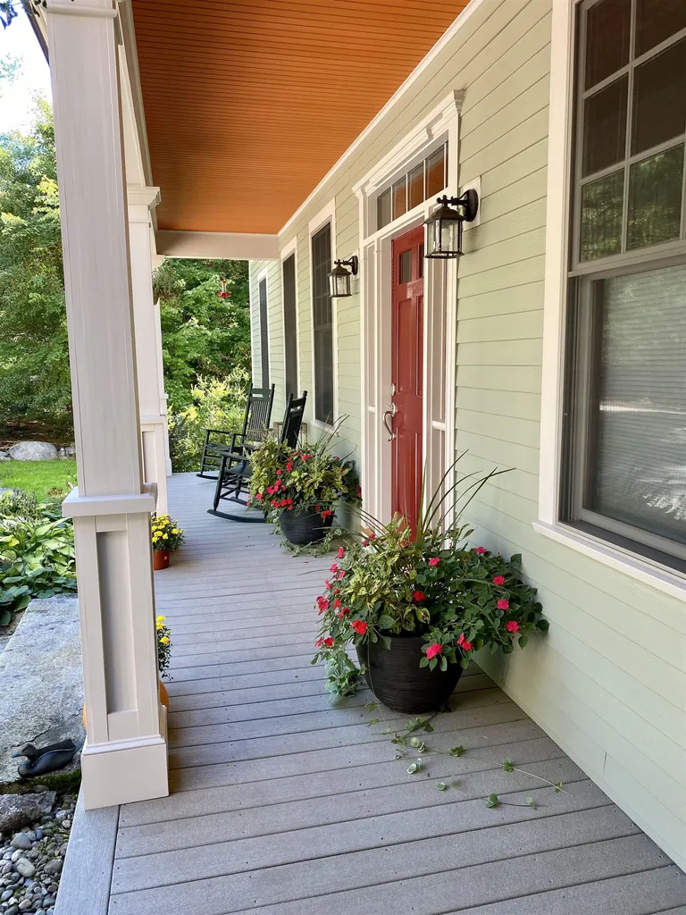 41 Brackett Road Wolfeboro NH 03894