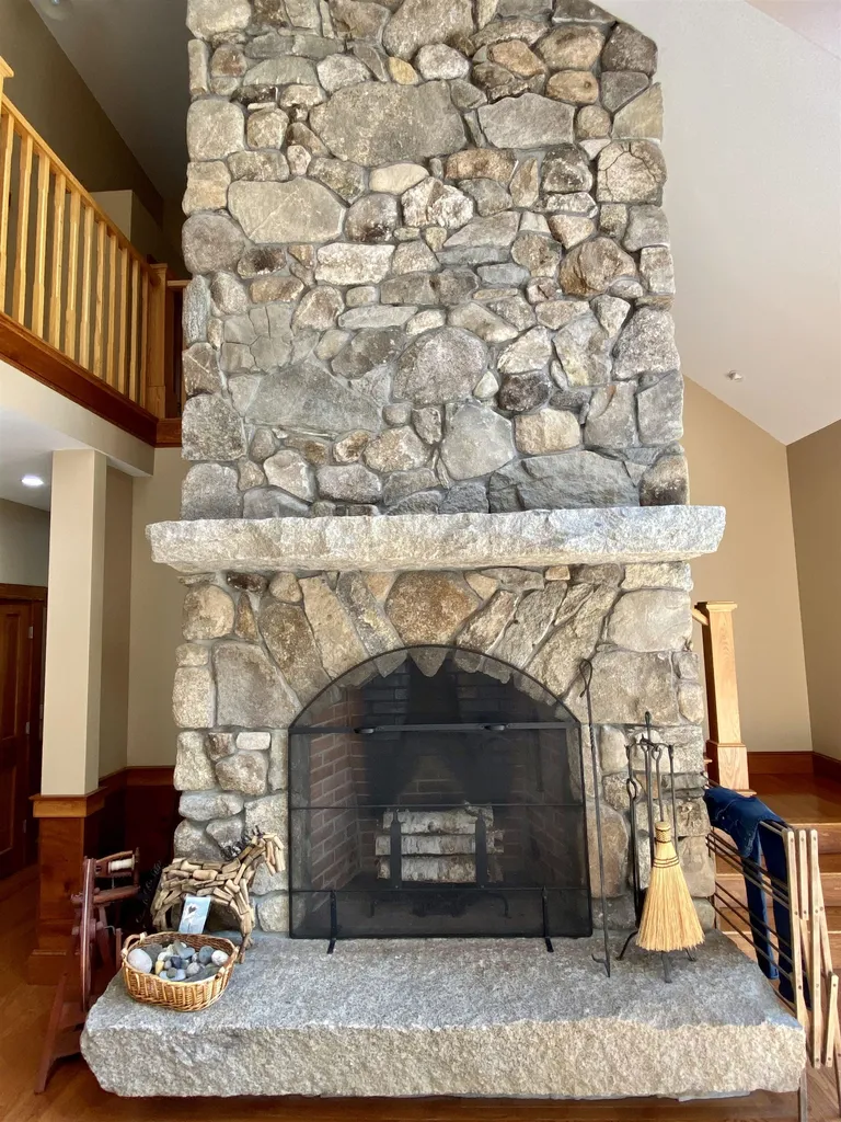 41 Brackett Road Wolfeboro NH 03894