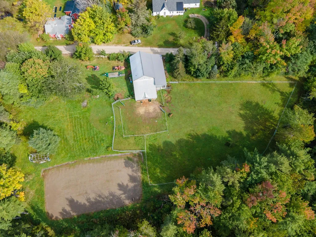 41 Brackett Road Wolfeboro NH 03894
