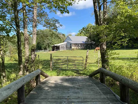 41 Brackett Road Wolfeboro NH 03894