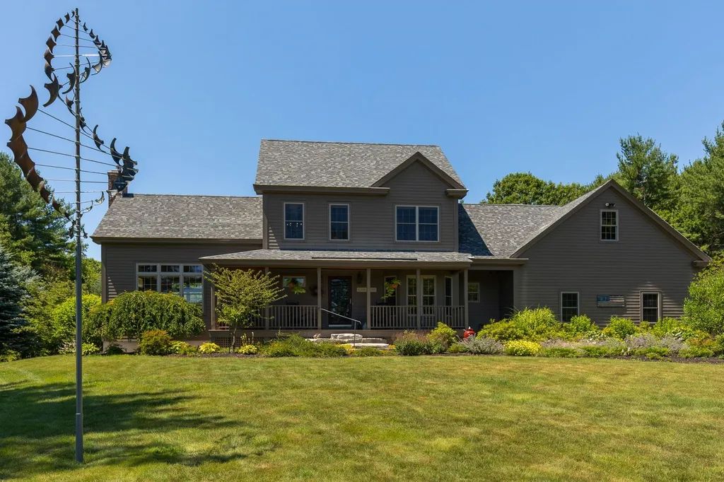 3 Ross Road Rollinsford NH 03869