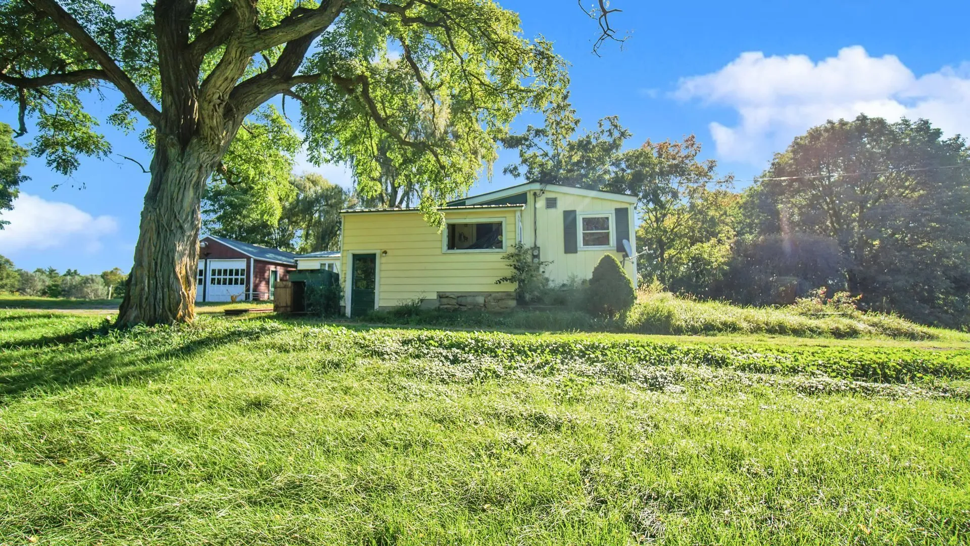 407 Hemenway Road Bridport VT 05734