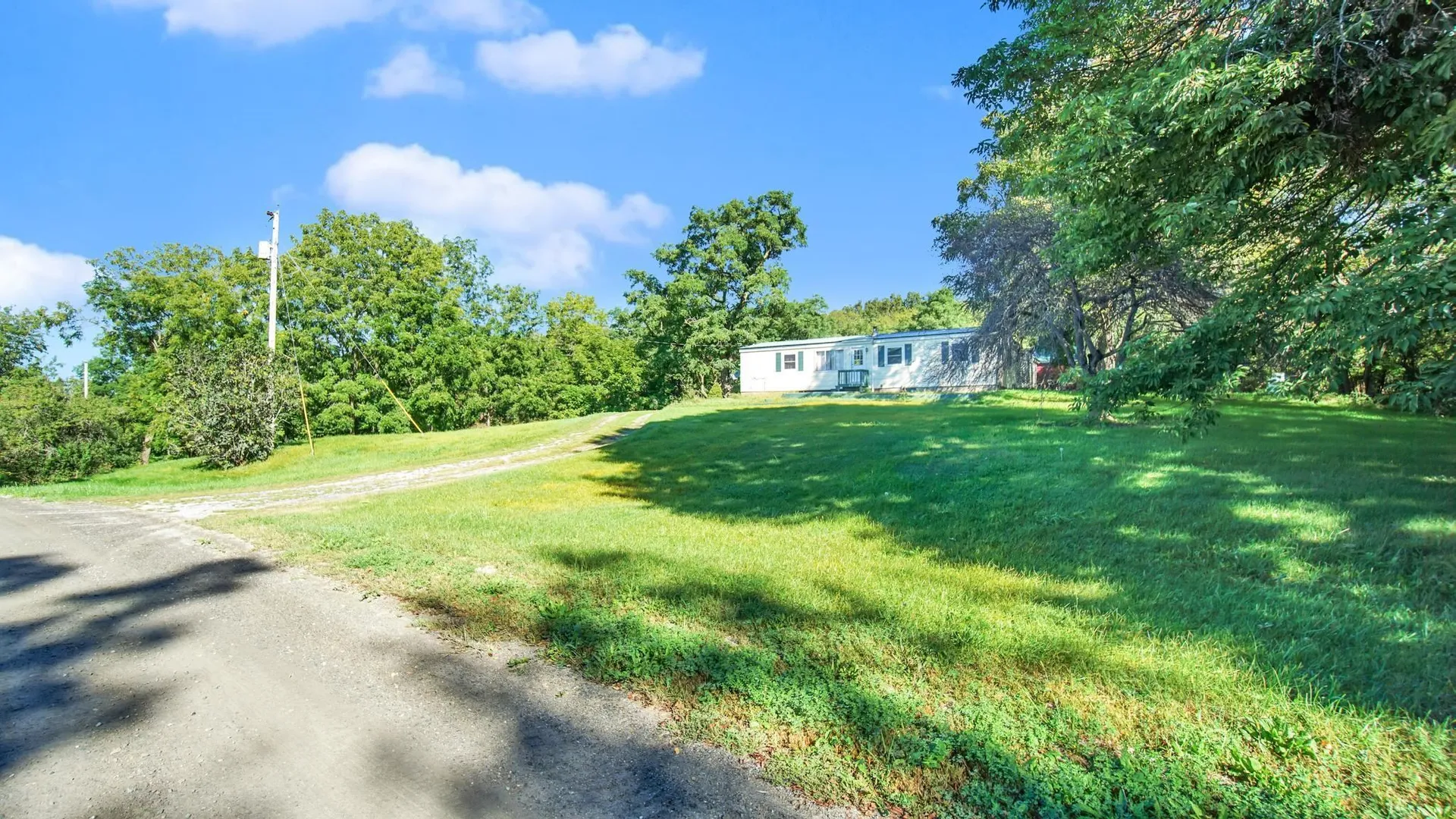 407 Hemenway Road Bridport VT 05734