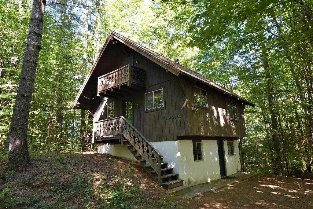 15 Transvale Road Conway NH 03860