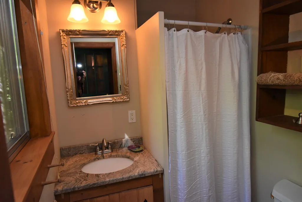 15 Transvale Road Conway NH 03860