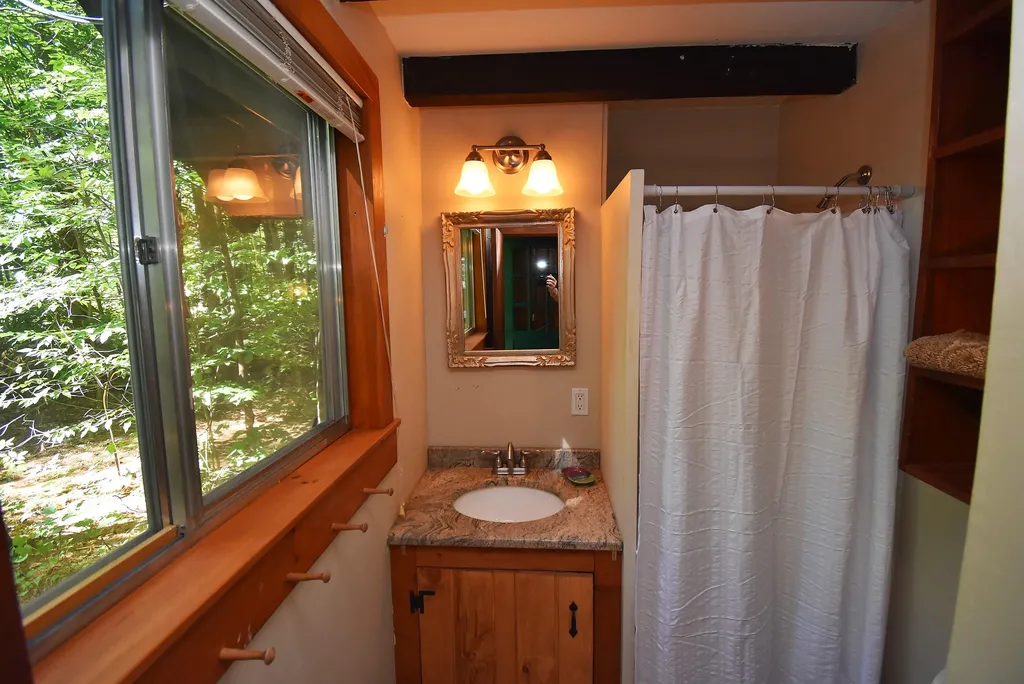 15 Transvale Road Conway NH 03860