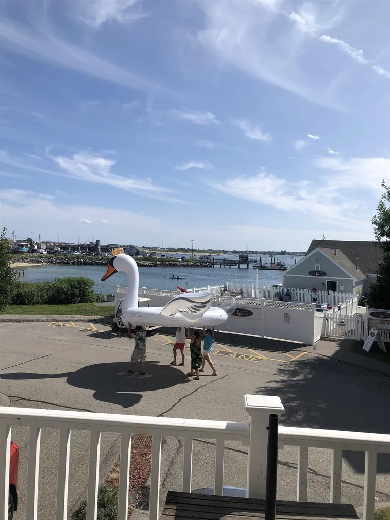 24 Harbor Road Hampton NH 03842