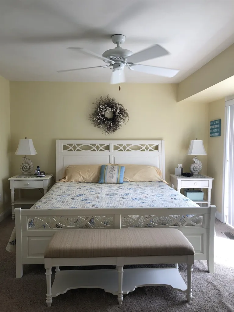 24 Harbor Road Hampton NH 03842