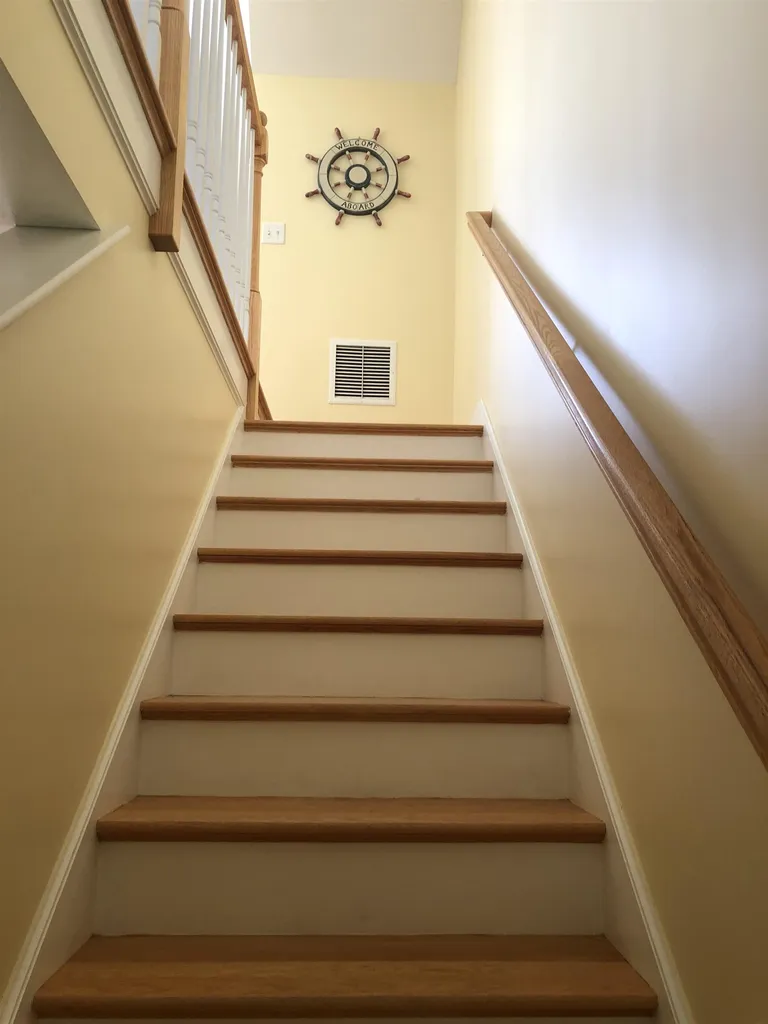 24 Harbor Road Hampton NH 03842