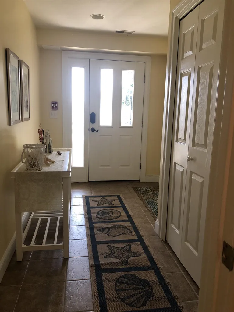 24 Harbor Road Hampton NH 03842