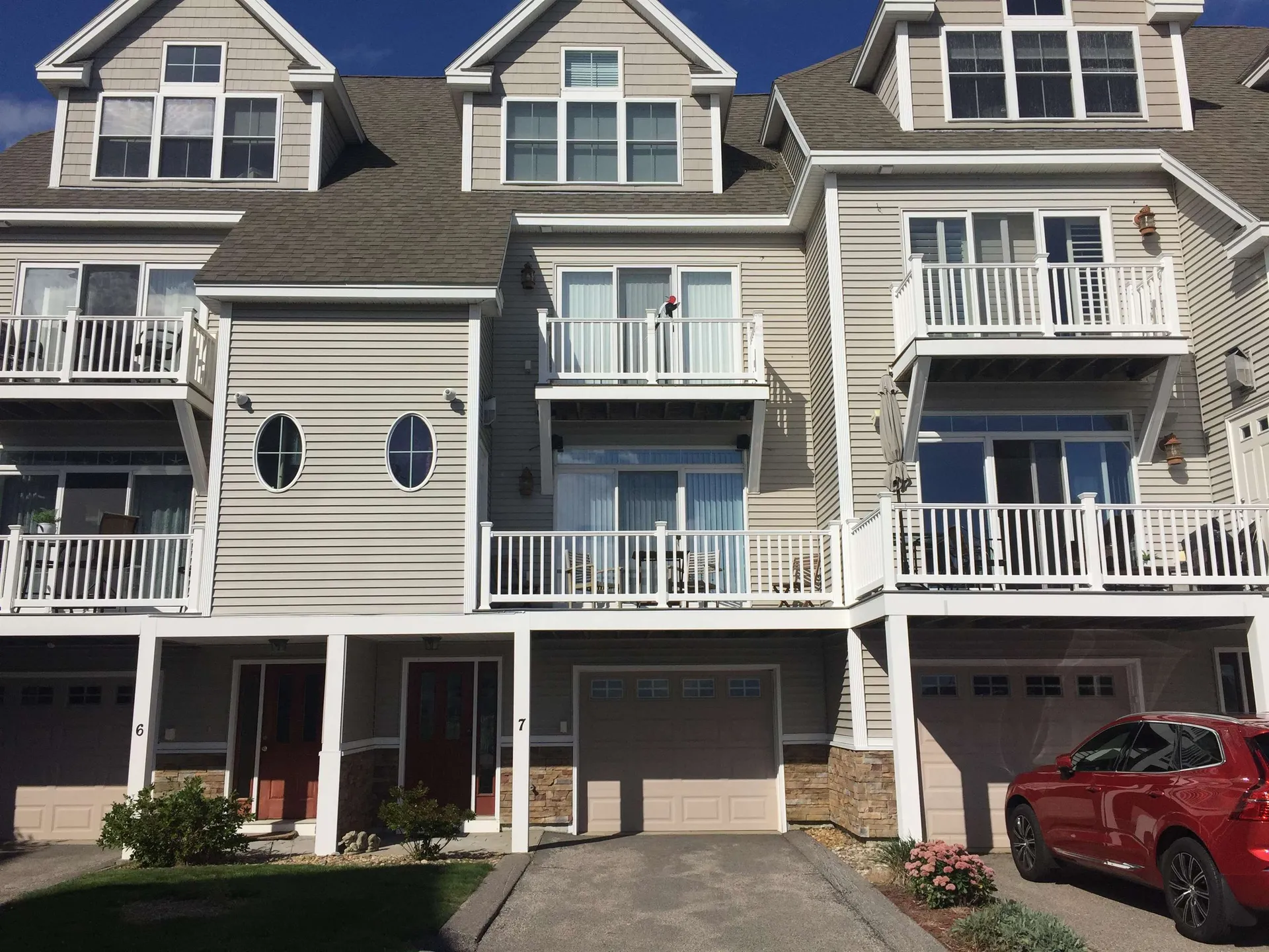 24 Harbor Road Hampton NH 03842