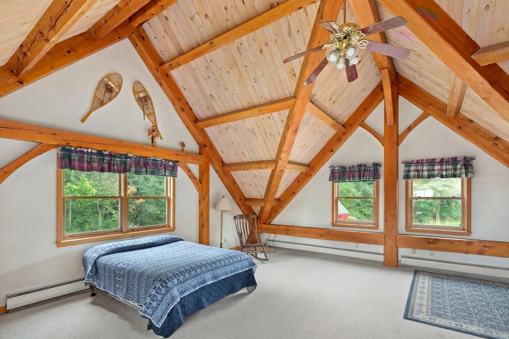 317 Old Farm Road Richmond VT 05477