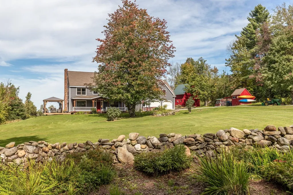 317 Old Farm Road Richmond VT 05477