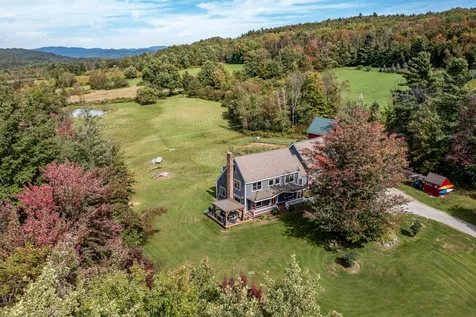 317 Old Farm Road Richmond VT 05477