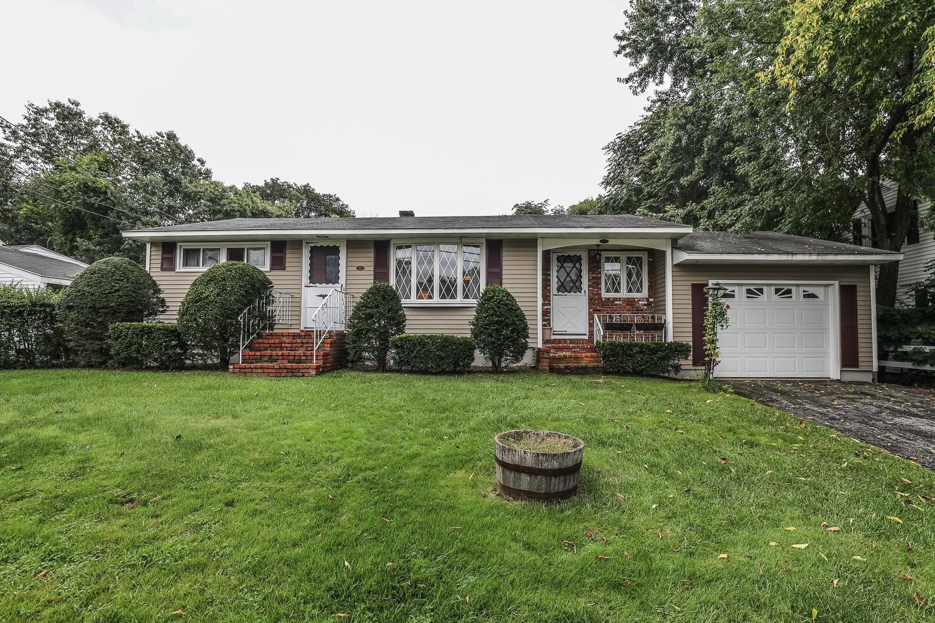 105 Jobin Drive Manchester NH 03103