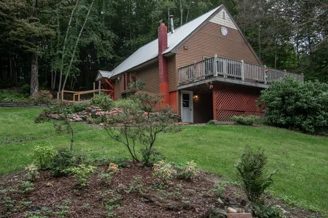 20 Big Deer Run Newfane VT 05345