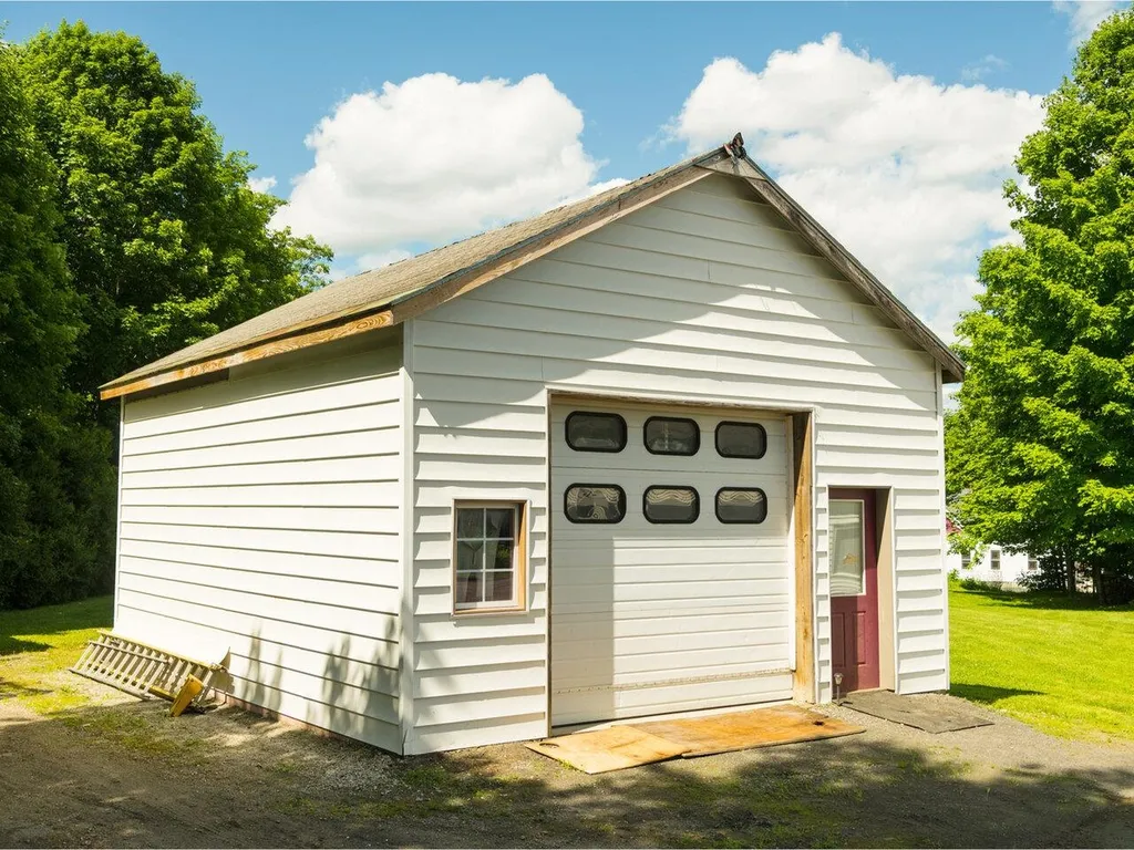 166 Mill Street Barre Town VT 05649
