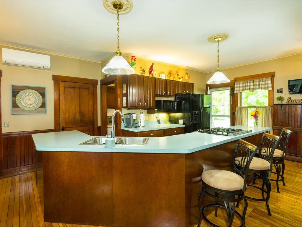 166 Mill Street Barre Town VT 05649