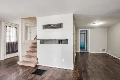 27 Dawson Street Milton NH 03851