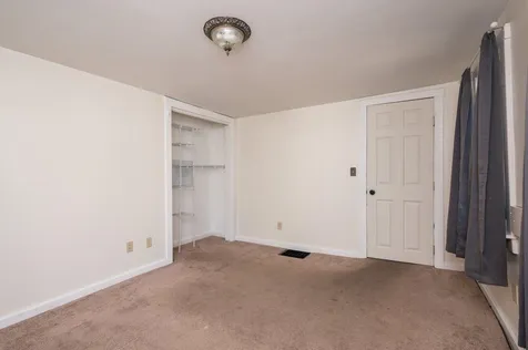 27 Dawson Street Milton NH 03851