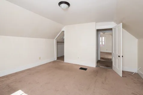 27 Dawson Street Milton NH 03851