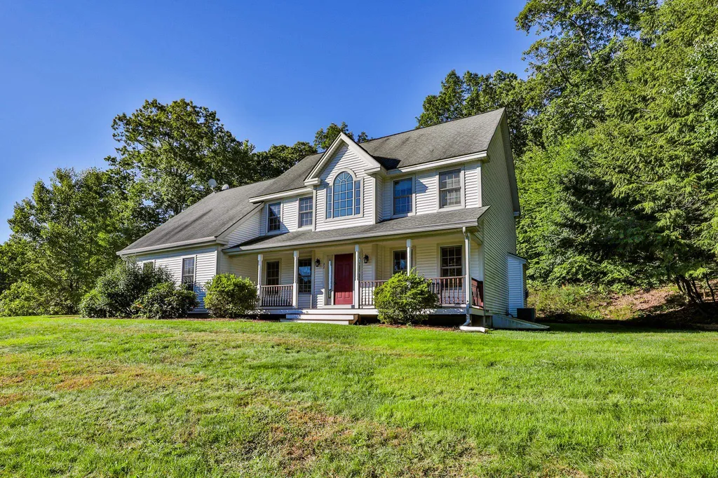 22 Scott Drive Merrimack NH 03054