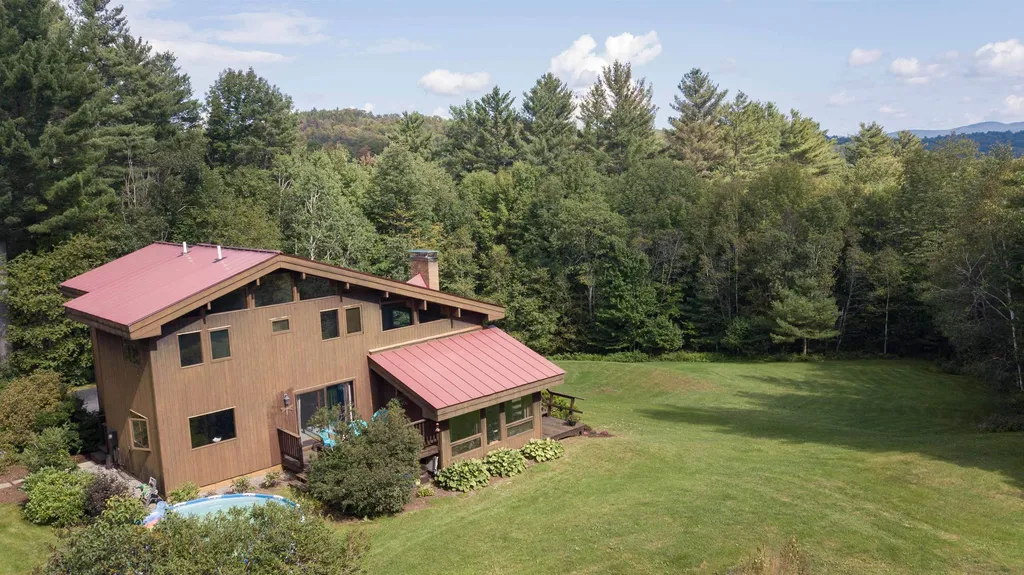 1033 Olde Farms Road Grantham NH 03753