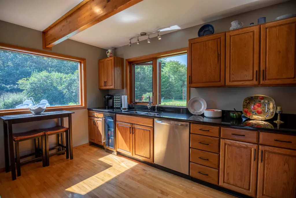 1033 Olde Farms Road Grantham NH 03753
