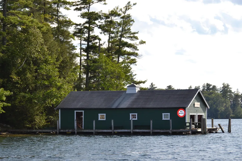 9 Hall Lane Moultonborough NH 03254