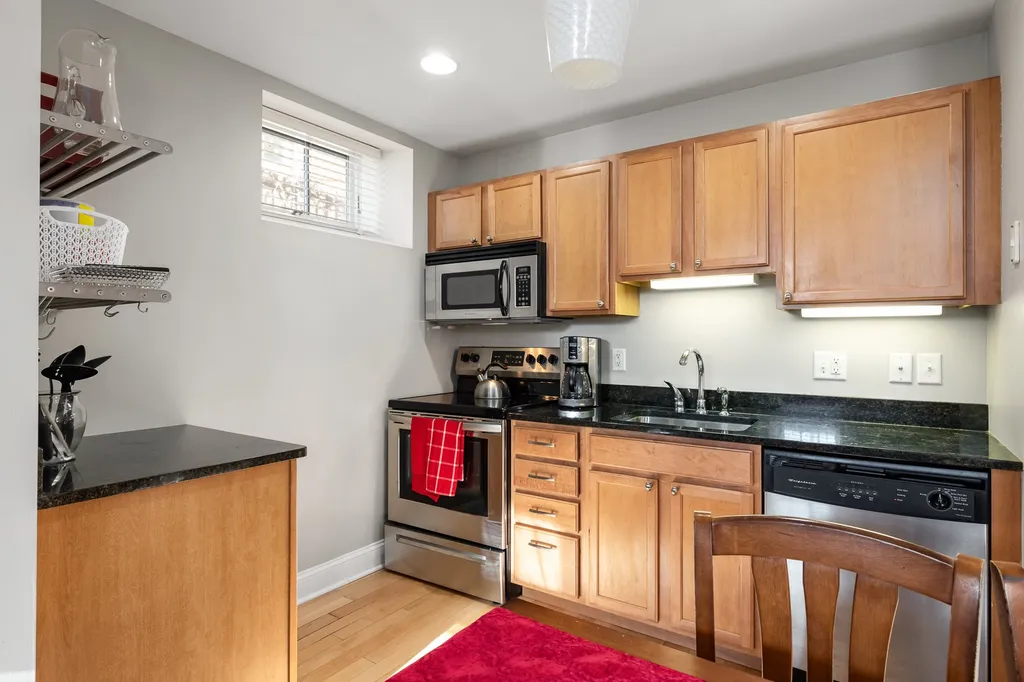 159 State Street Portsmouth NH 03801