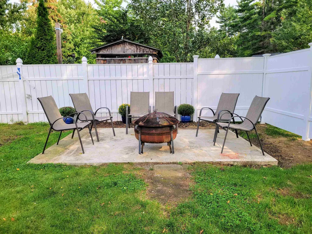 2 Wedgewood Drive Concord NH 03301