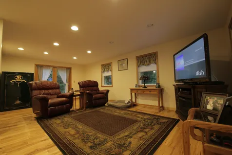 7186 Shaker Road Loudon NH 03307
