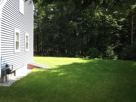 7186 Shaker Road Loudon NH 03307