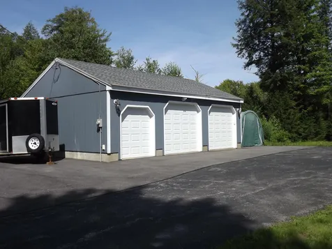 7186 Shaker Road Loudon NH 03307