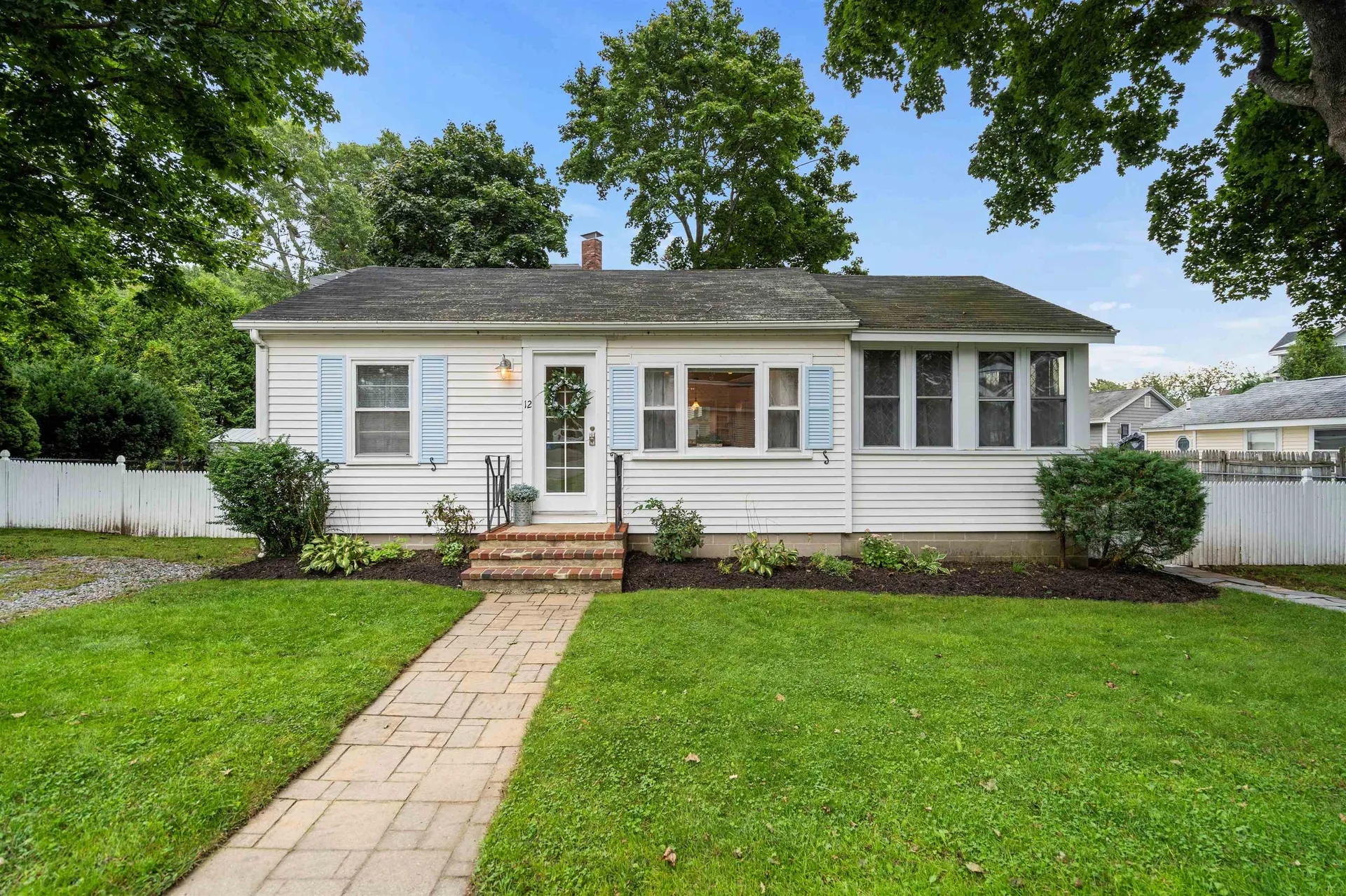 12 Shirley Terrace Hampton NH 03842