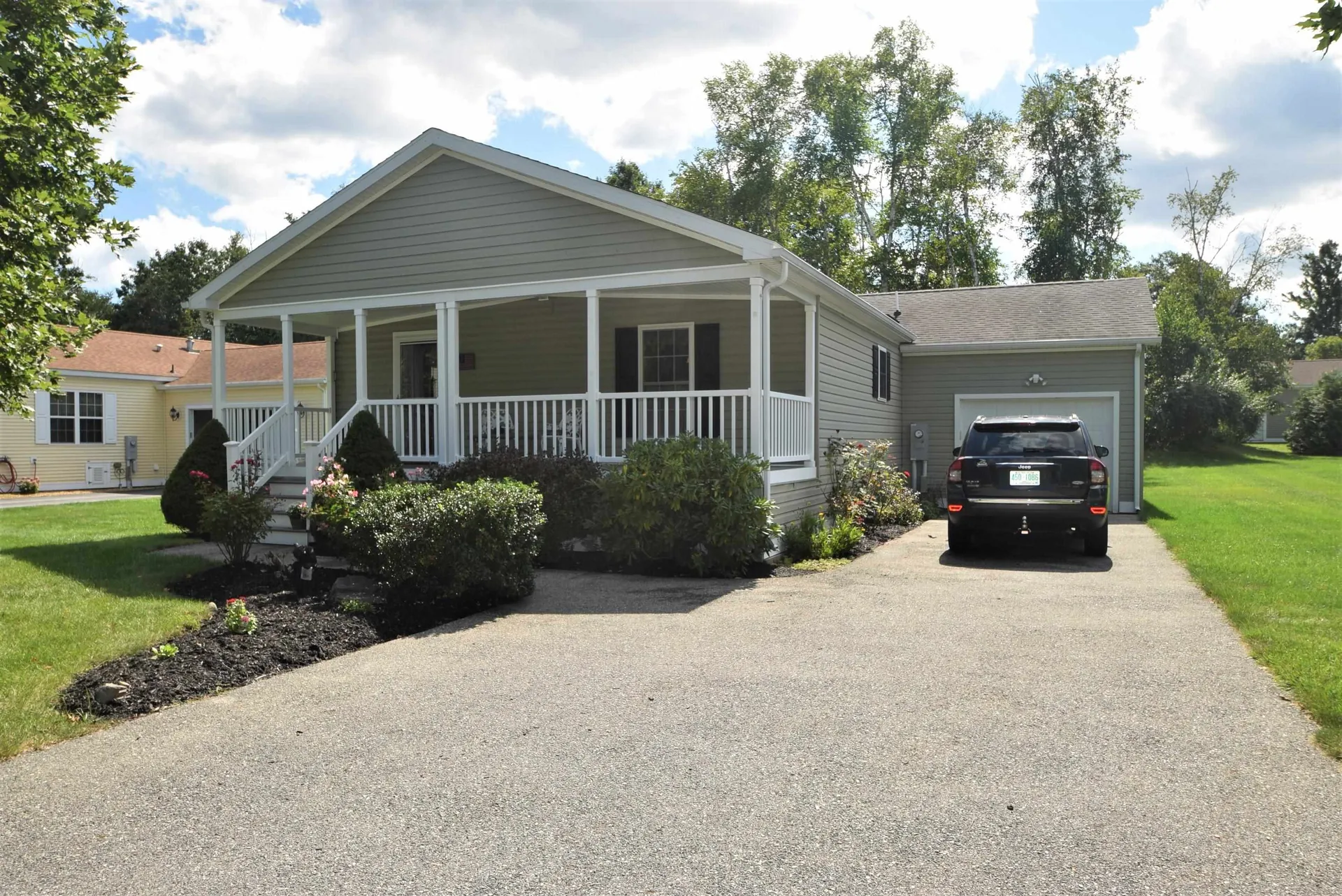 15 Aspen Way North Hampton NH 03862