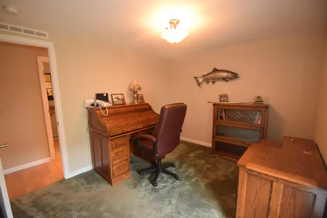 15 Aspen Way North Hampton NH 03862