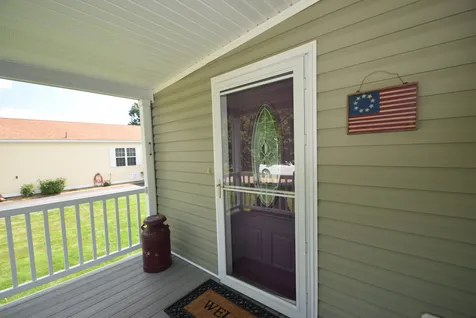 15 Aspen Way North Hampton NH 03862